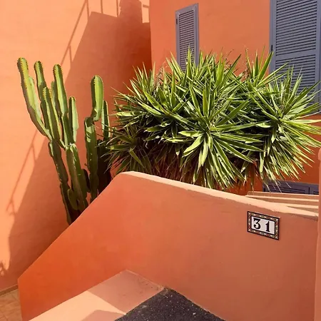 Montana Blanca * Caleta De Fuste